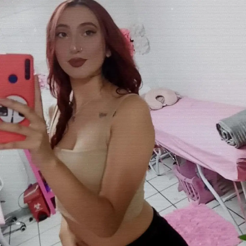 Tania - live videochat model op Videochat.nl