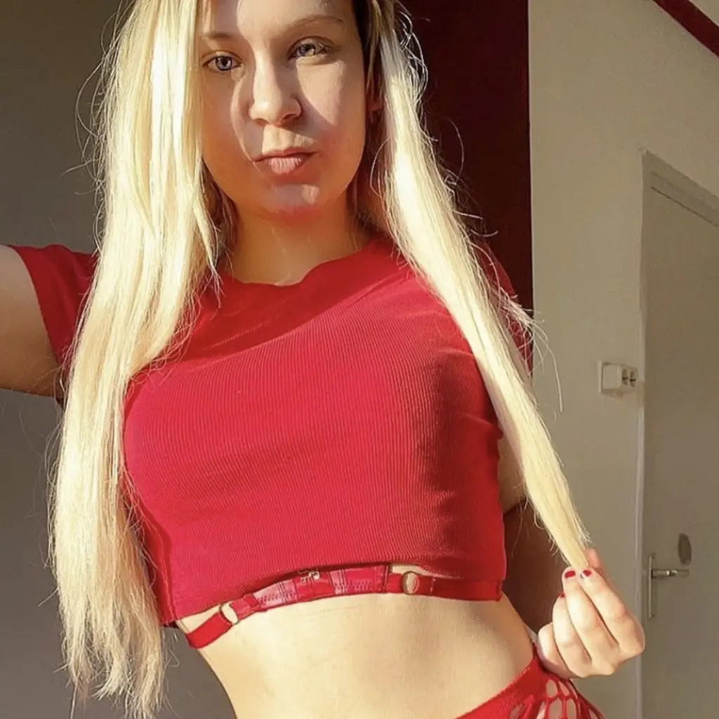 Daisy20 - live videochat model op Videochat.nl